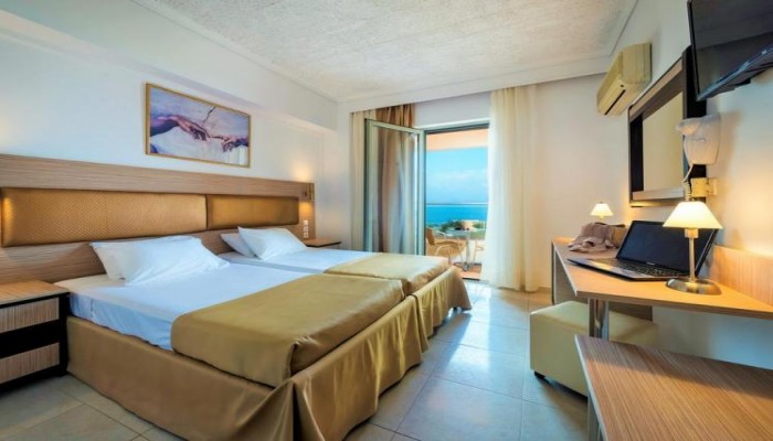 Hotel Niriides Beach poza 5