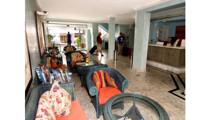 Parque Tropical Apartments poza 8