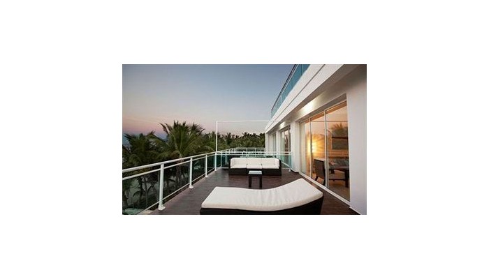 Hotel Watermark Luxury Oceanfront poza 8