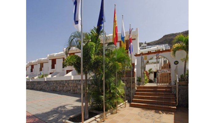 Hotel Apartamentos Montecarlo poza 3