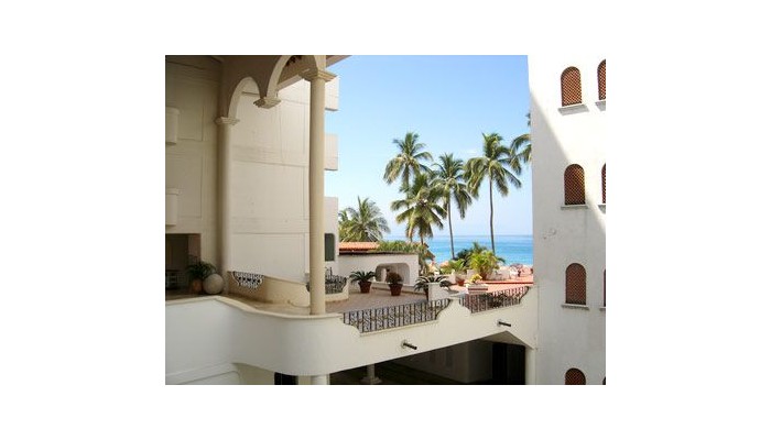 Hotel Tropicana Family Beach Front poza 6