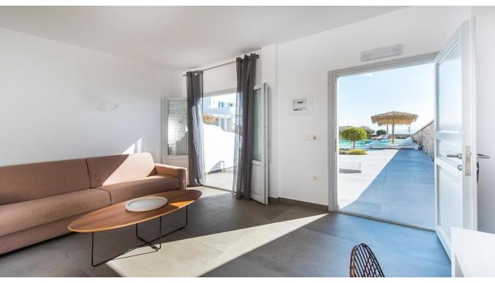 Hotel Impressive One Santorini poza 10