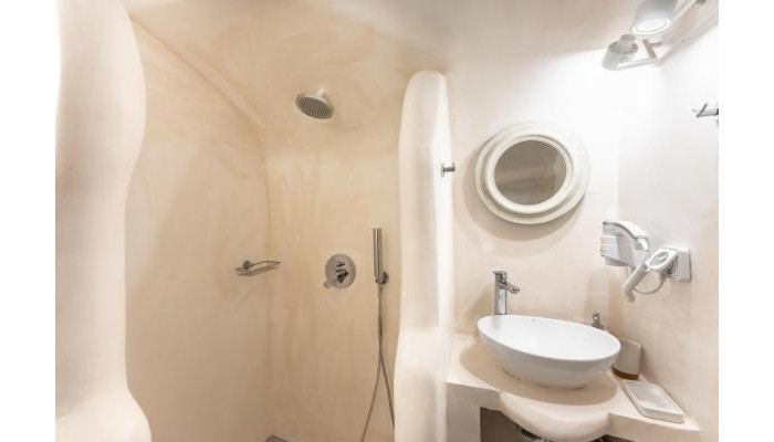 Pensiune Kalamia Cave House poza 12