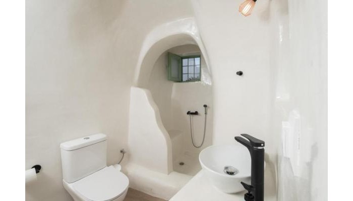 White Orchid Cave House & Studio poza 11