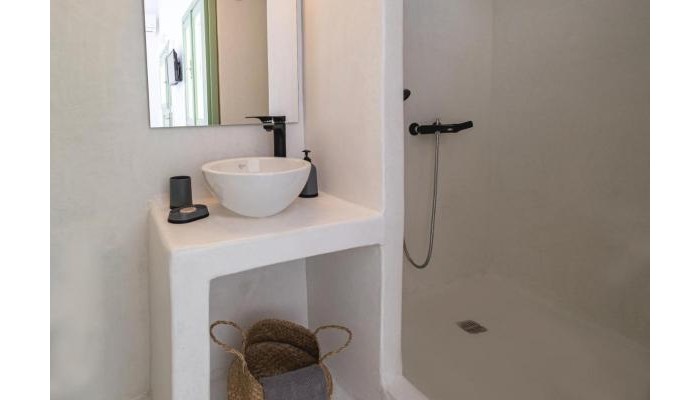 White Orchid Cave House & Studio poza 4