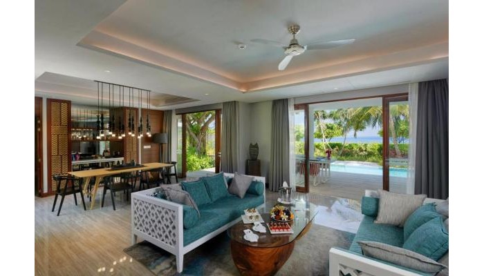 Hotel Dhigali Maldives poza 6