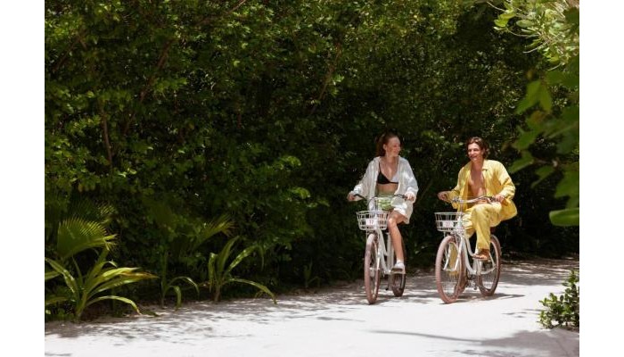 Hotel The Standard, Huruvalhi Maldives poza 9