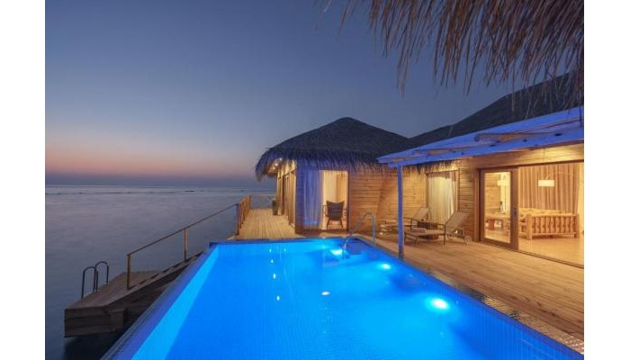 Hotel You & Me By Cocoon Maldives poza 3