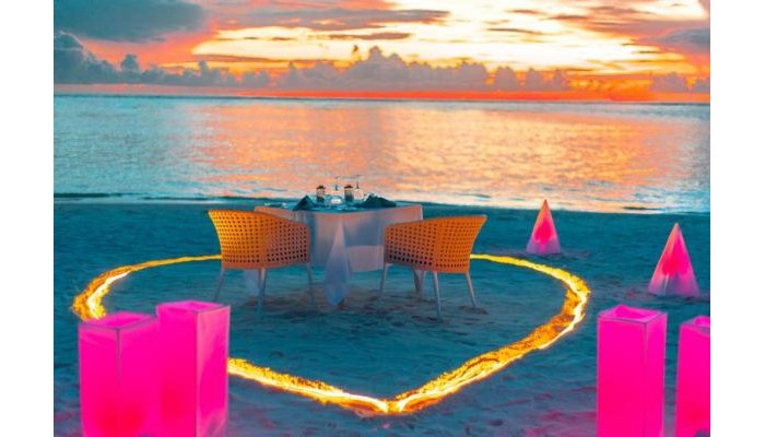 Hotel You & Me By Cocoon Maldives poza 17