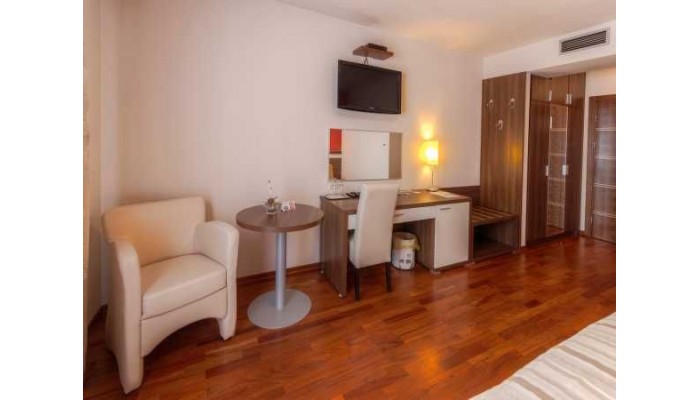 Hotel Degenija poza 11