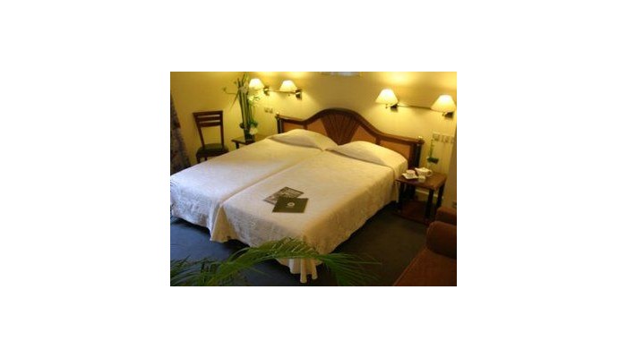 B4 Lyon - Grand Hotel poza 6