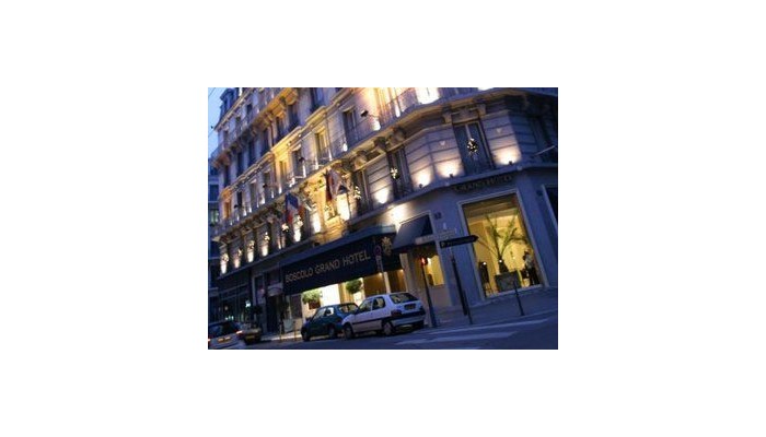 B4 Lyon - Grand Hotel poza 5