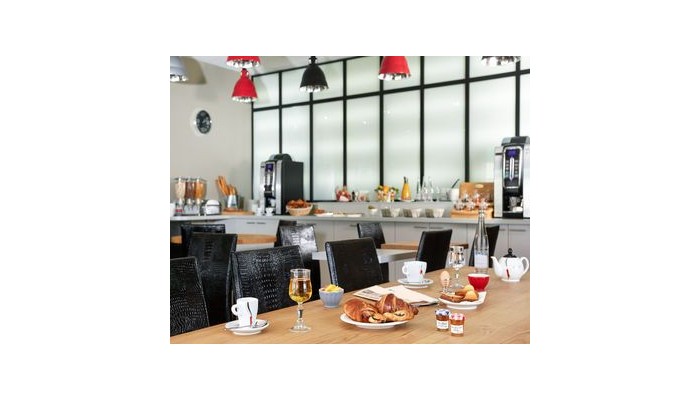 Comfort Hotel Stadium Eurexpo Lyon poza 11