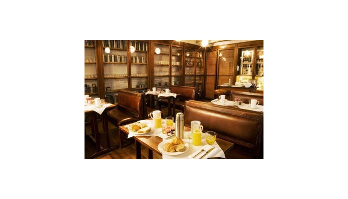 Hotel College poza 9