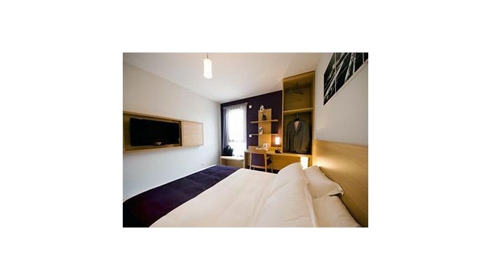 Hotel Comfort Suites Lyon Est Eurexp poza 8