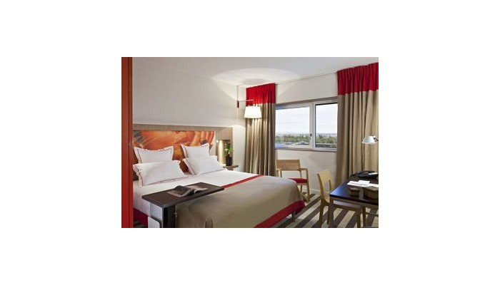 Hotel Golden Tulip Lyon Eurexpo poza 1