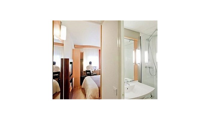 Hotel Ibis Lyon Gare La Part Dieu poza 4