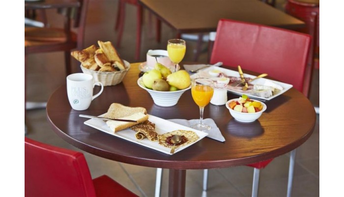 Hotel Kyriad Lyon Sud - Saint Genis Laval poza 4