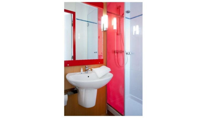 Hotel Kyriad Villefranche Sur Saone poza 5