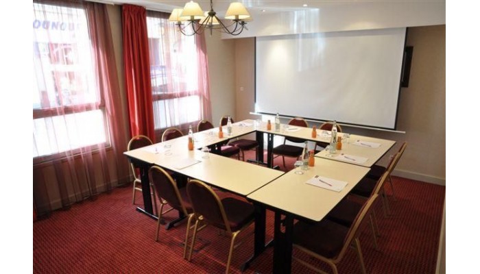 Hotel Kyriad Villefranche Sur Saone poza 9