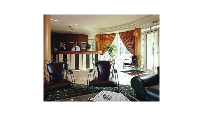 Hotel Mercure Charpennes poza 2