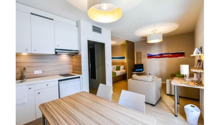 Hotel Quality Suite Lyon 7 Lodge poza 2