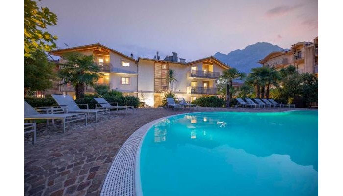 4 Limoni Apartment Resort poza 1