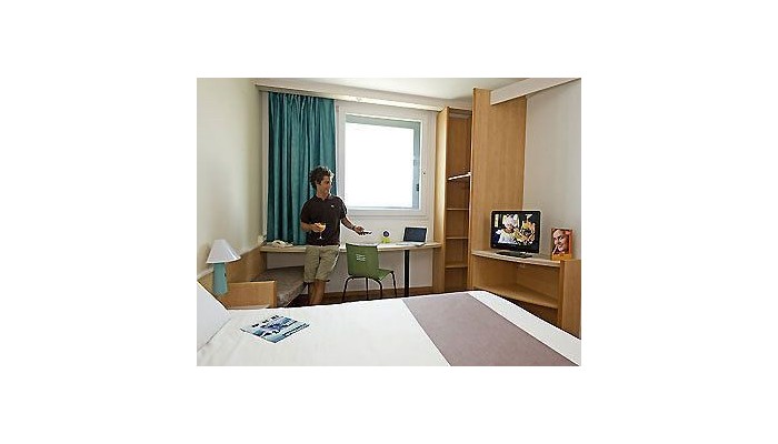 Hotel Ibis Rouen Centre Rive Droite poza 3