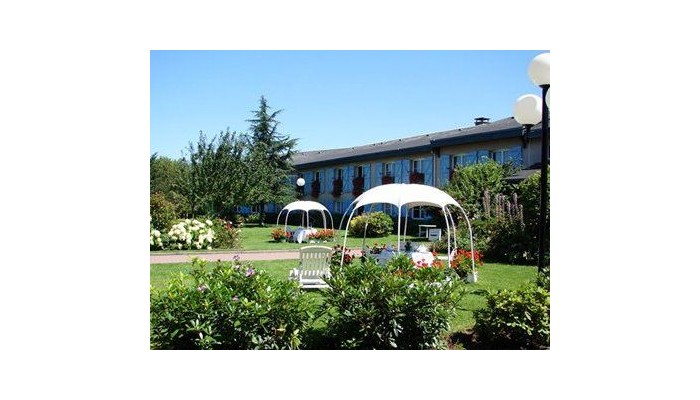 Qualys Hotel La Berteliere poza 1