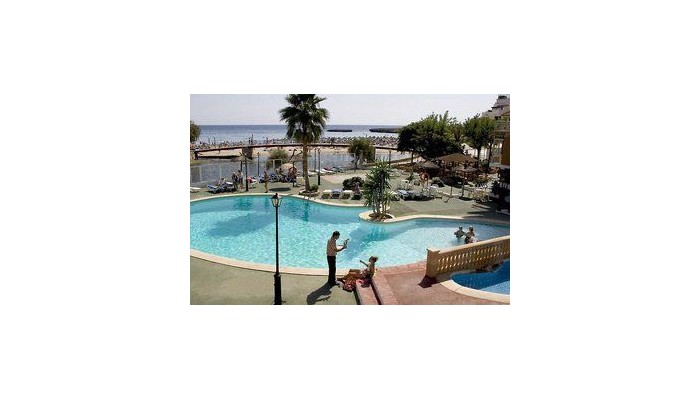 Hotel & Apartaments Playa Moreia poza 2