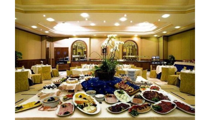 Gran Hotel Velazquez poza 8