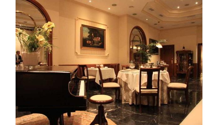 Gran Hotel Velazquez poza 9
