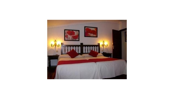 Hotel Conde Rodrigo Ii poza 9