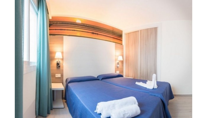 Los Angeles Apartments poza 4