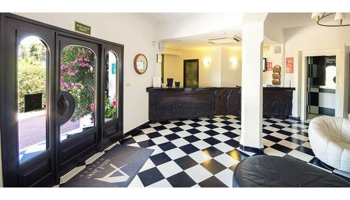 Azuline Hotel Galfi poza 2