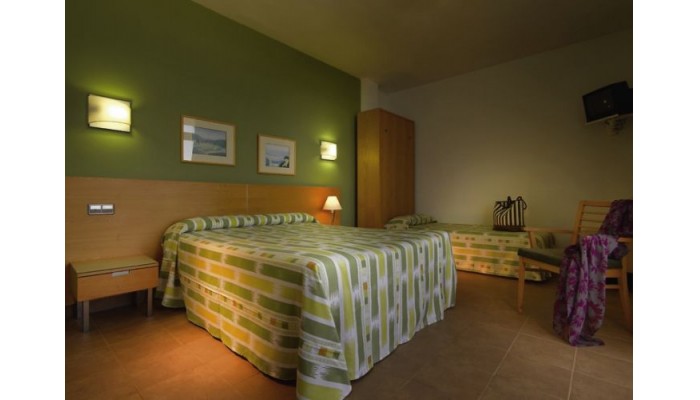 Fiesta Hotel Cala Nova poza 3