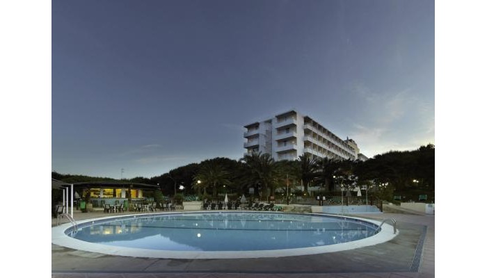 Fiesta Hotel Cala Nova poza 6