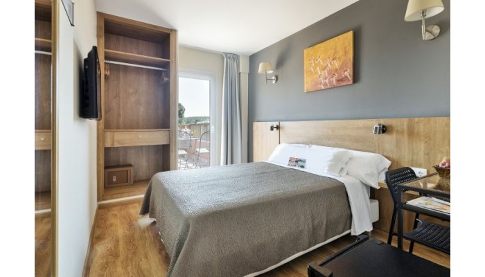 Hotel Tryp Mallorca Santa Ponsa poza 2