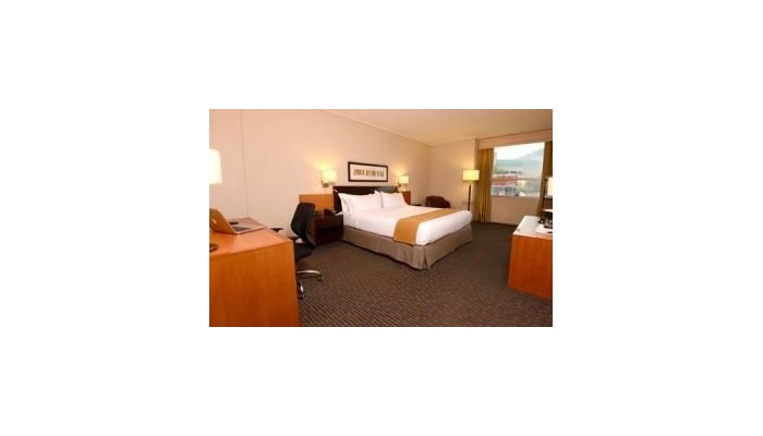 Hotel Holiday Inn Express Santiago Las Condes poza 2