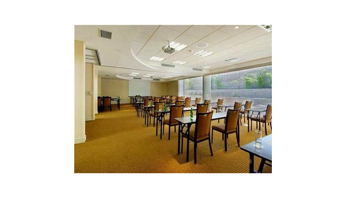 Hotel Holiday Inn Santiago Airport poza 11