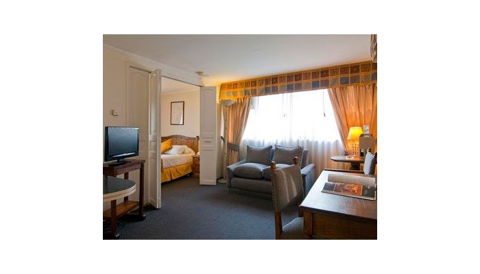 Park Plaza Apartments poza 2