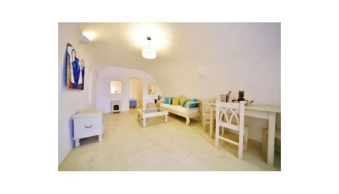 Hotel Chroma Suites poza 12