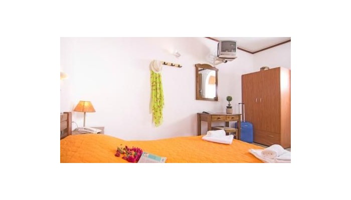 Hotel Smaragdi poza 14