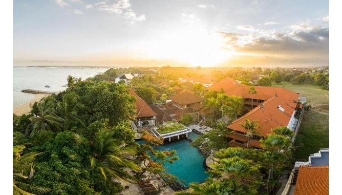 Hotel Puri Santrian poza 0