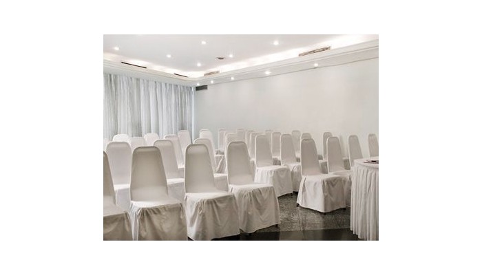 Hotel Palmleaf Residence poza 3