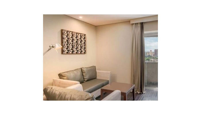 Prodigy Grand Hotel And Suites Berrini poza 7