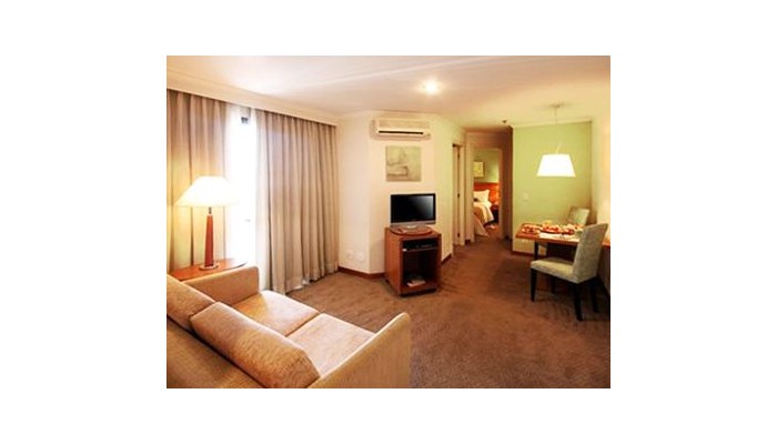 Quality Suites Long Stay Vila Olimpia poza 11