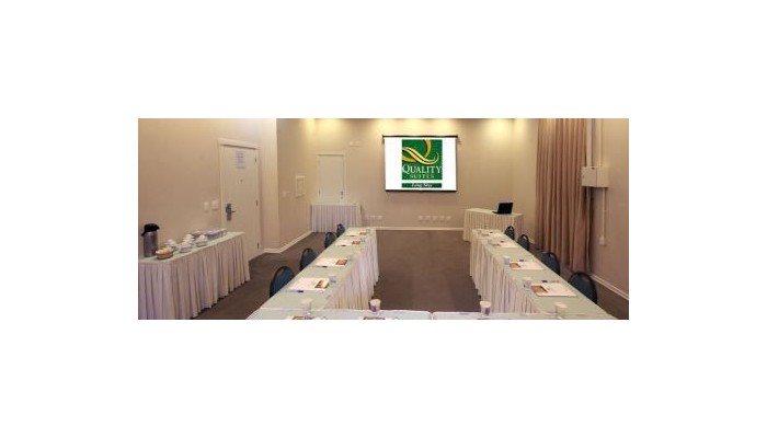 Quality Suites Long Stay Vila Olimpia poza 9