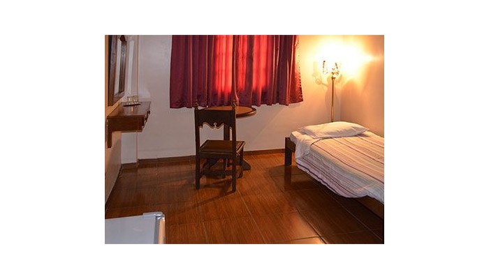 Reinales Plaza Hotel poza 0