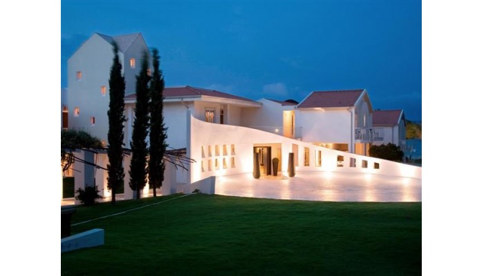 Coluccia Hotel & Beach Club poza 0